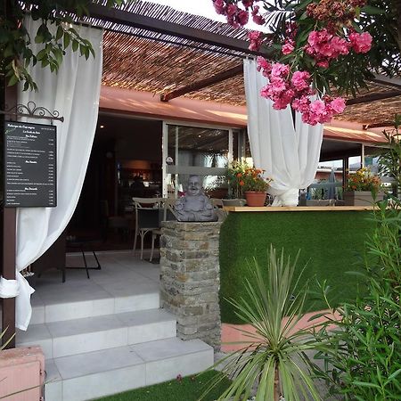 Auberge Du Cap Negre 르 라방두 외부 사진