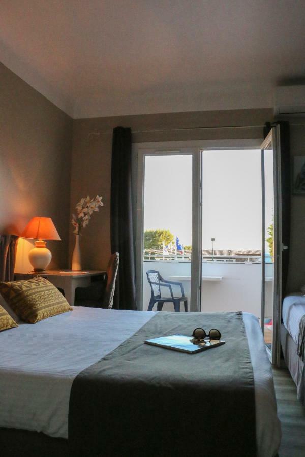 Auberge Du Cap Negre 르 라방두 외부 사진